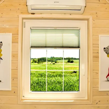 بيت خشبي Blekitny Kopań